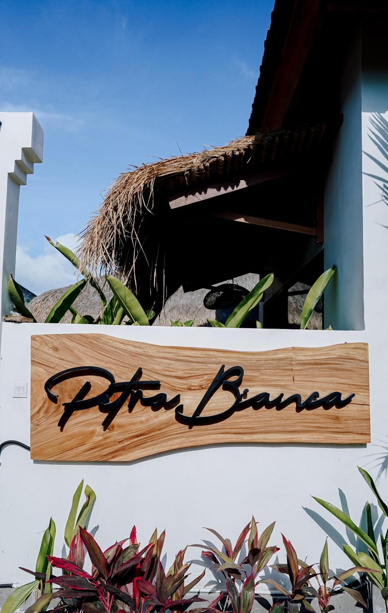 Hotel Petra Bianca Uluwatu Esterno foto